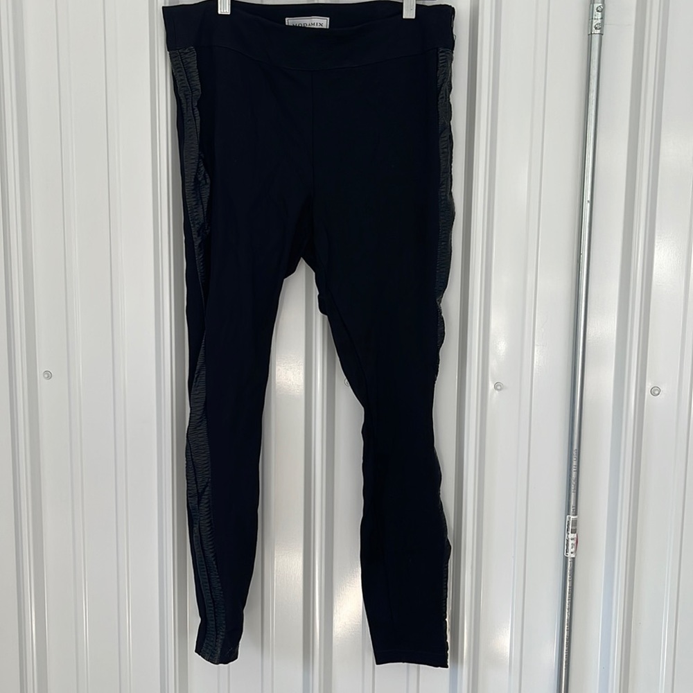 Modamix legging Plus size New black 1x faux leather stripe